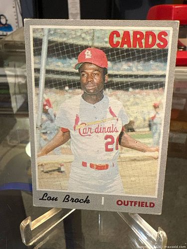 Lou Brock Topps Baseball Card #330 - St. Louis Cardinals (1 of 4)