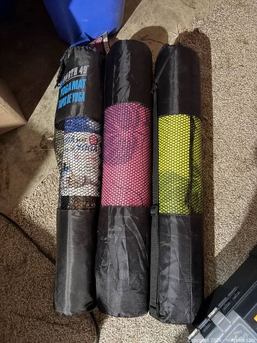 Lot #207 (1 of 4)