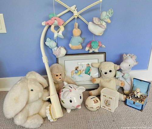 Baby's Room Decor & Collectibles (1 of 9)
