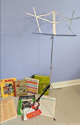Music, Music .... Music Stand, a Trombone Stand & a Recorder (1 of 7)