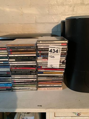 Lot #434 (1 of 9)
