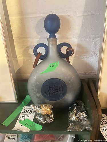 Lot #388 (1 of 8)
