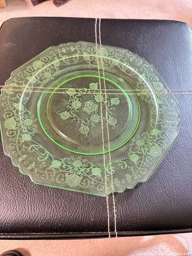 Lot #104 (1 of 5)
