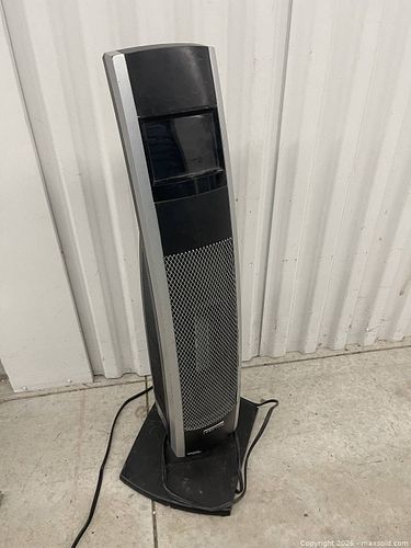 Lot #70 (1 of 5)