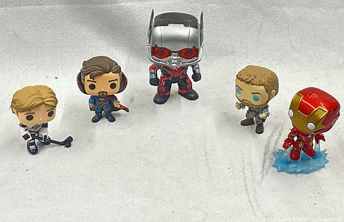 Lot #24 (1 of 9)