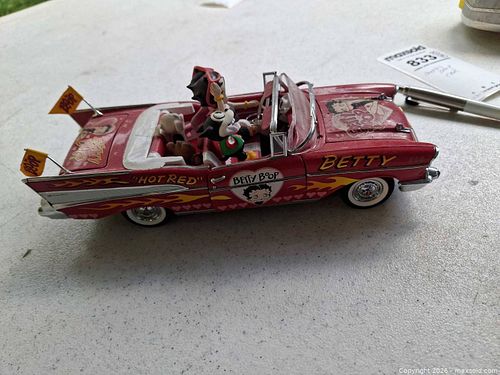 Lot #833 (1 of 15)