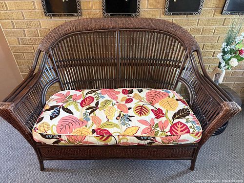 Wicker Sofa & Table (1 of 4)
