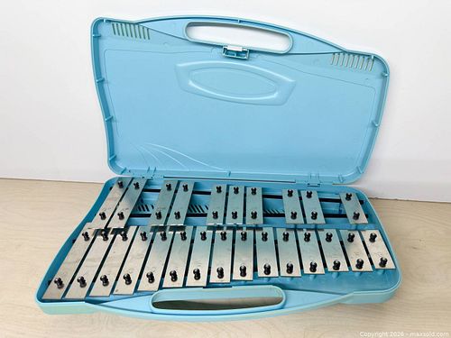 Angel Glockenspiel (1 of 4)