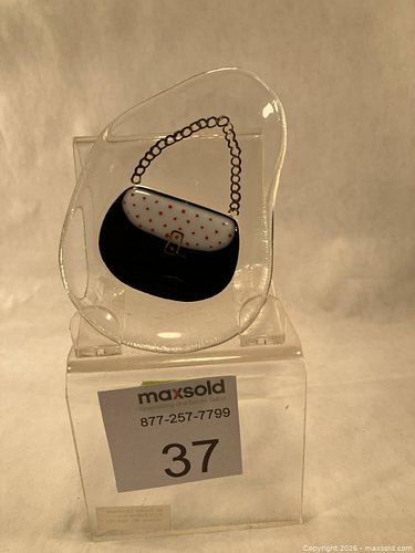 Lot #37 (1 of 8)