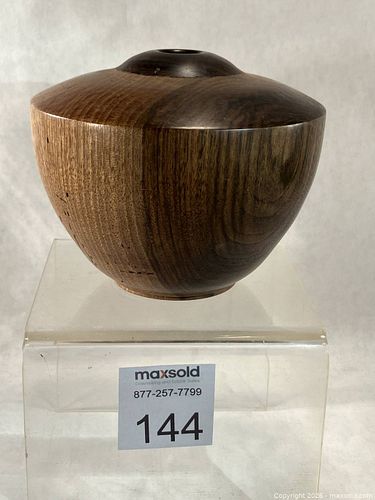 Lot #144 (1 of 13)
