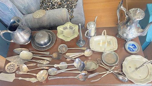 Mixed-metal silverplated collectible souvenir spoons and serving pieces (1 of 11)