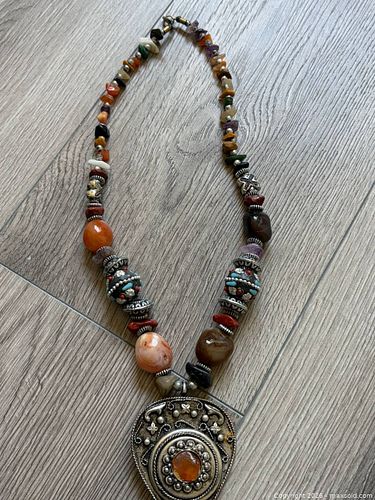 Lot #10 (1 of 4)