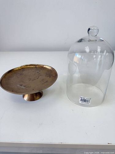 Lot #69 (1 of 4)