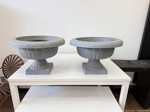 Lot #28 (1 of 3)