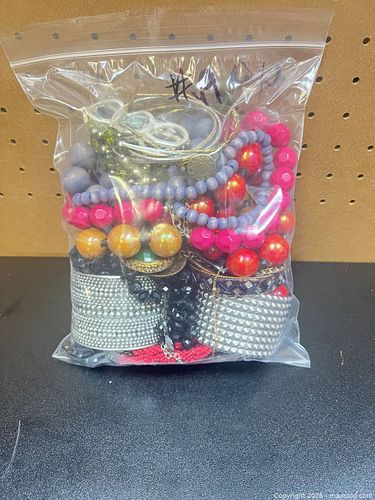 Lot #49 (1 of 6)