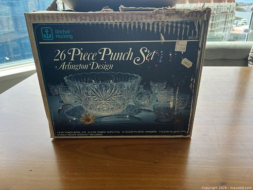 Lot #68 (1 of 5)