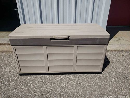 Lot #13 (1 of 6)