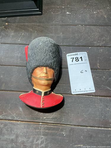Lot #781 (1 of 5)