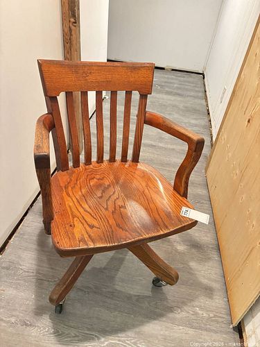 Chair C (1 of 12)