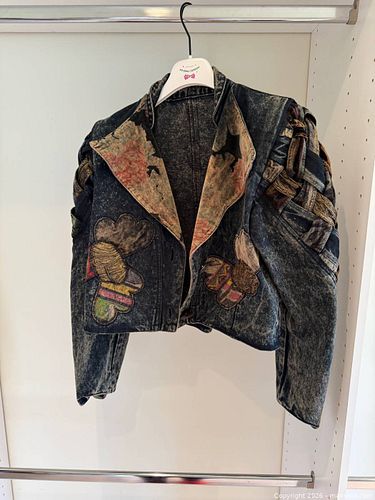 Lot #40 (1 of 6)