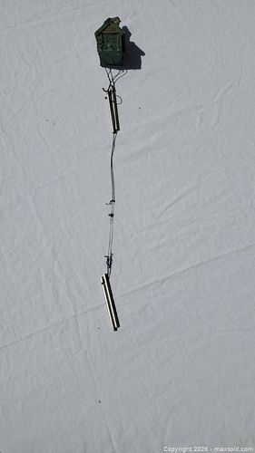 Lot #833 (1 of 4)