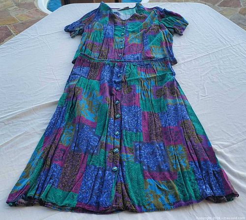 Women's Multicolor Patchwork Matching Skirt & Top (1 of 5)