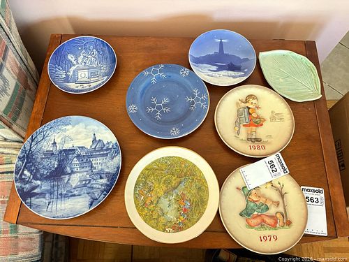 Collectible Porcelain & Ceramic Decorative Plates — Goebel, Mayer, Chicago (1 of 19)