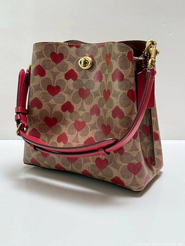 Lot #443 (1 of 10)