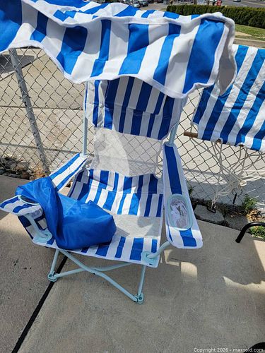 Blue & white striped chair & hammock  (1 of 4)
