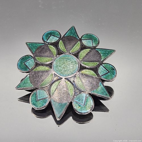 Lot #12 (1 of 5)