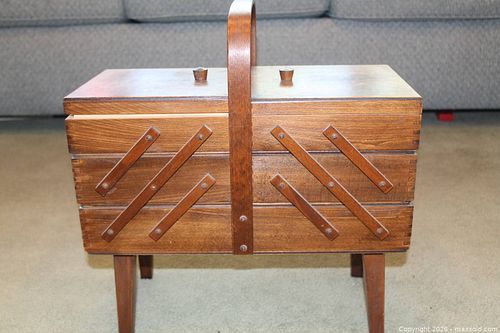 Lot #39 (1 of 12)