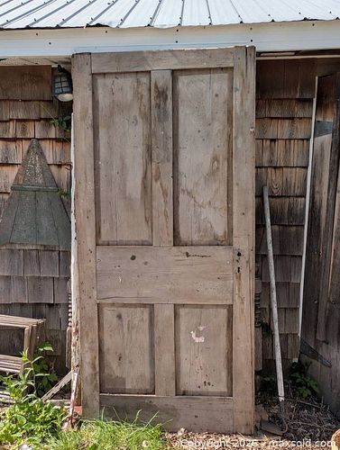 Lot #81 (1 of 16)