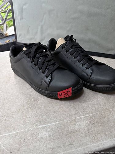 Lot #225 (1 of 4)