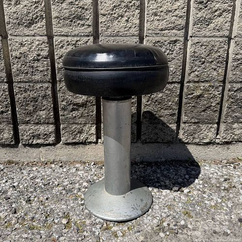 Lot #29 (1 of 5)