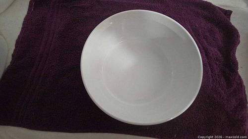 CorningWare Large White Glass-Ceramic Casserole Dish (1 of 3)