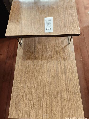 Lot #204 (1 of 7)