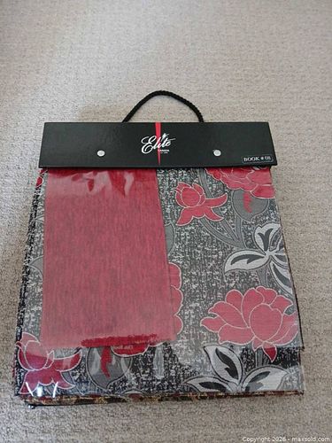 Lot #68 (1 of 13)