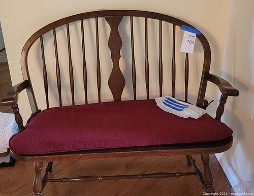 Maple Bench & Cushion (1 of 6)