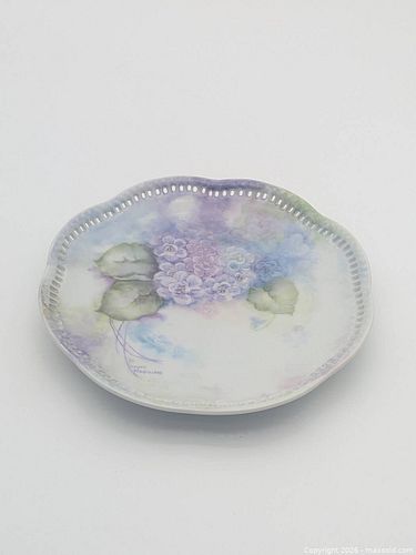 Lot #27 (1 of 7)