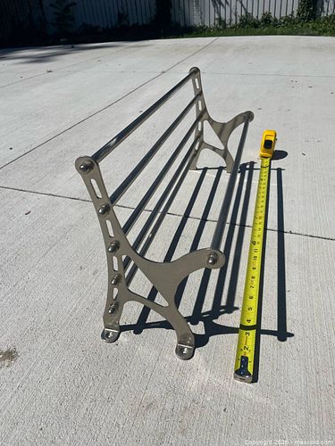 Lot #28 (1 of 6)