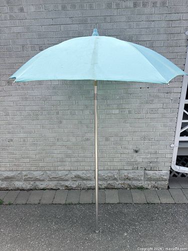 “Tiffany Blue” Patio Umbrella (1 of 12)