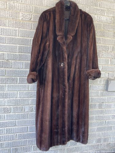 Lot #142 (1 of 13)