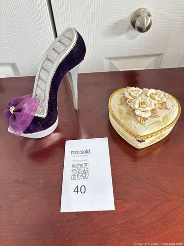 Lot #40 (1 of 5)