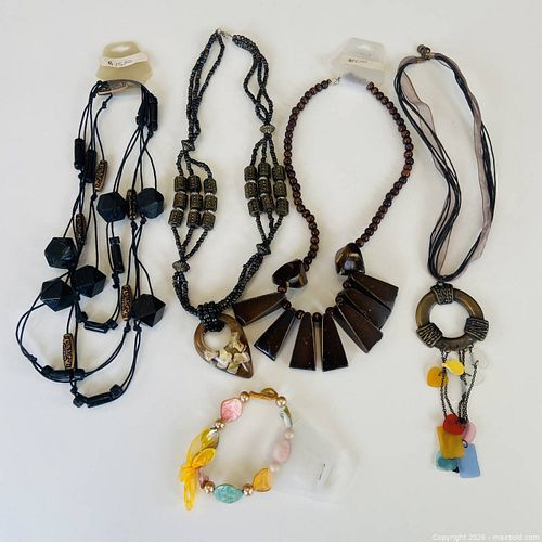 Lot #50 (1 of 6)