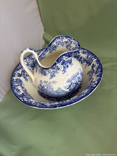 Lot #19 (1 of 6)
