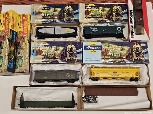 Lot #135 (1 of 4)