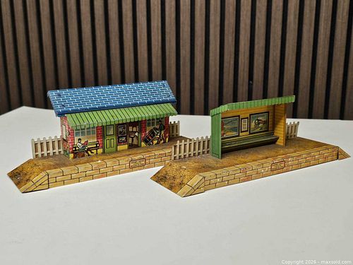 Lot #119 (1 of 4)