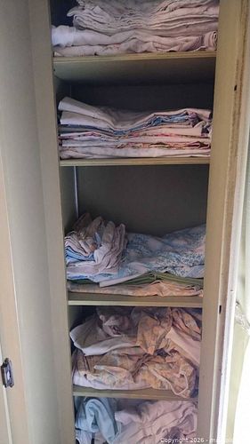 Bed Linen B (1 of 7)