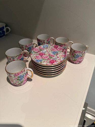 Lot #82 (1 of 4)
