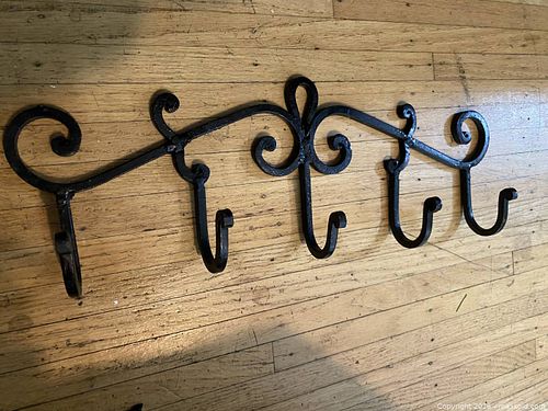 Vintage  wrought iron coat hanger (1 of 3)